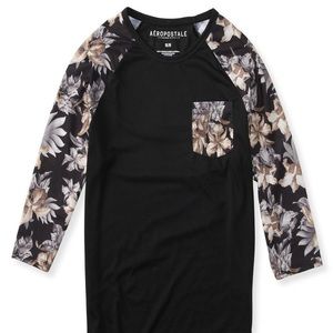 Black Aeropostale 3/4 Floral Print Sleeve T-shirt